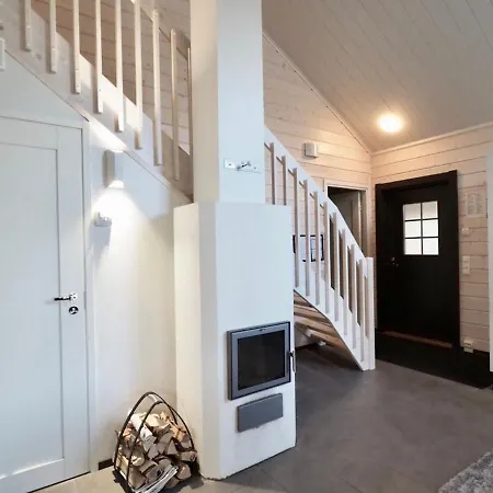 Levillas Sointuilevi 32 レヴィ